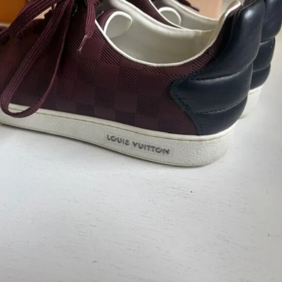 Louis Vuitton Sneakers - Picture 4 of 7